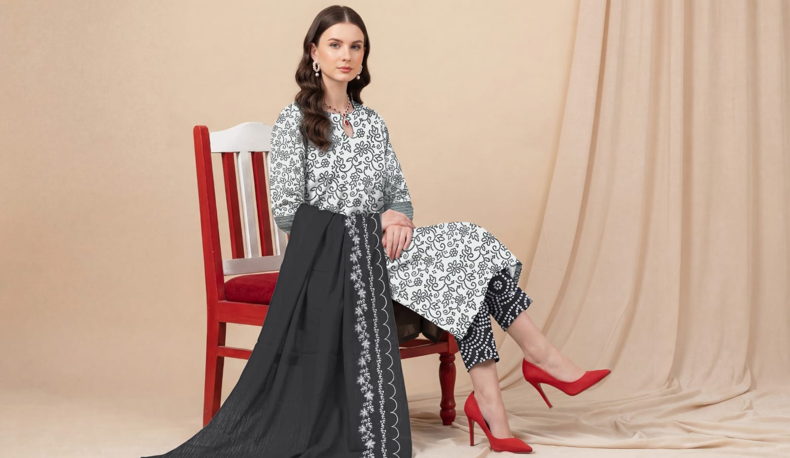 3 Pcs Lawn Unstitched Suit 533