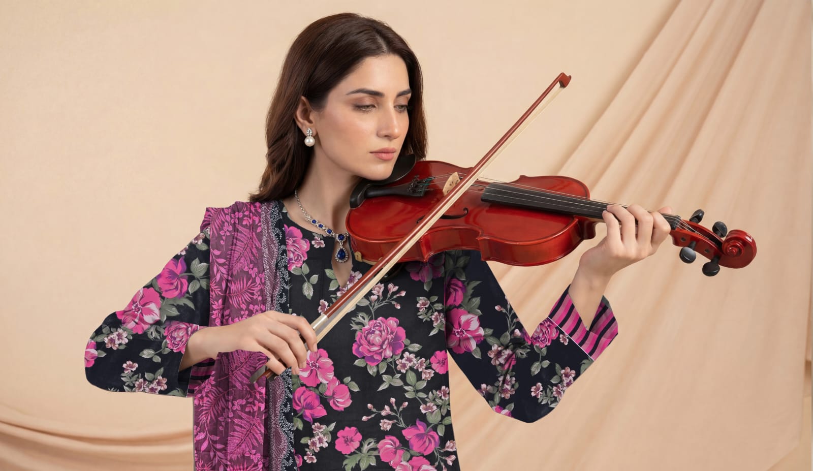 3 Pcs Lawn Unstitched Suit 537